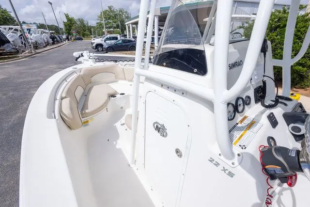 Slide: The Image of NauticStar 22 XS 2018 - 16