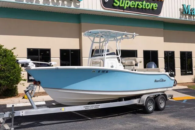 Slide: The Image of NauticStar 22 XS 2018 - 28