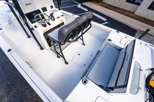 Slide: The Image of Sea Pro 250 Bay 2026 - 17