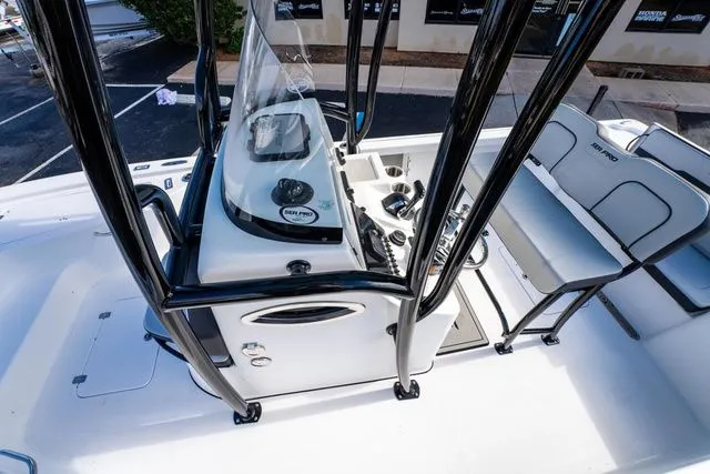 Slide: The Image of Sea Pro 250 Bay 2026 - 20