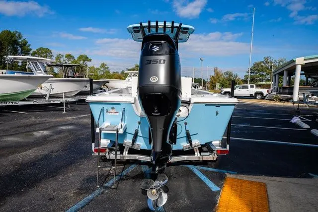 Slide: The Image of Sea Pro 250 Bay 2026 - 4