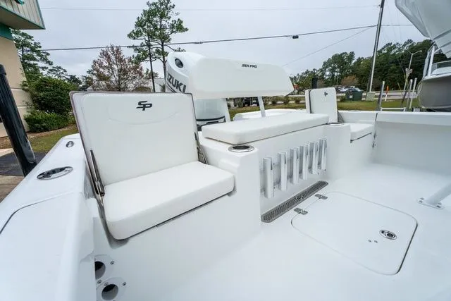 Slide: The Image of Sea Pro 230 Bay 2026 - 12