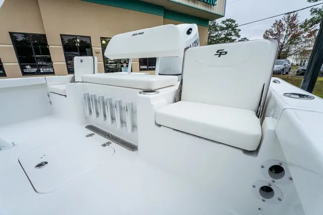 Slide: The Image of Sea Pro 230 Bay 2026 - 13