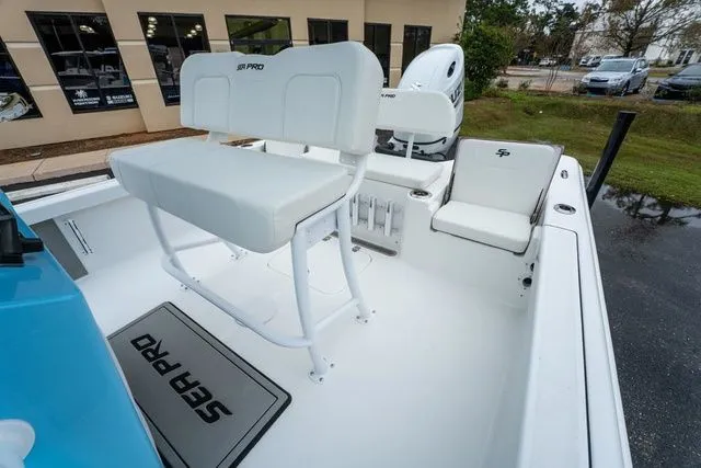Slide: The Image of Sea Pro 230 Bay 2026 - 14