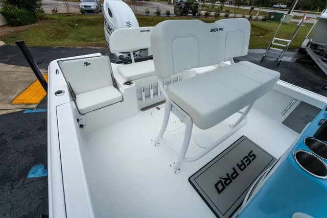 Slide: The Image of Sea Pro 230 Bay 2026 - 15