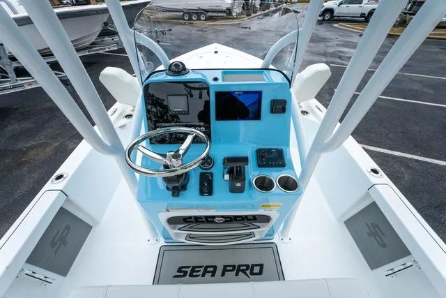 Slide: The Image of Sea Pro 230 Bay 2026 - 16