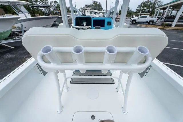 Slide: The Image of Sea Pro 230 Bay 2026 - 17
