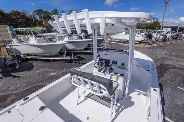 Slide: The Image of Sea Pro 250 Bay 2026 - 17