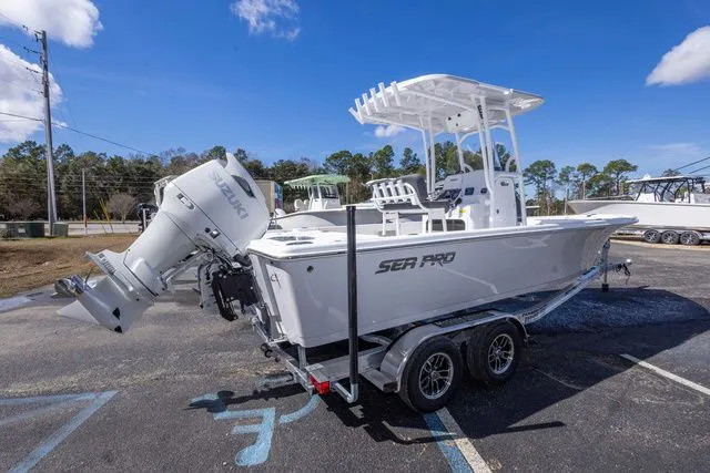 Slide: The Image of Sea Pro 250 Bay 2026 - 6