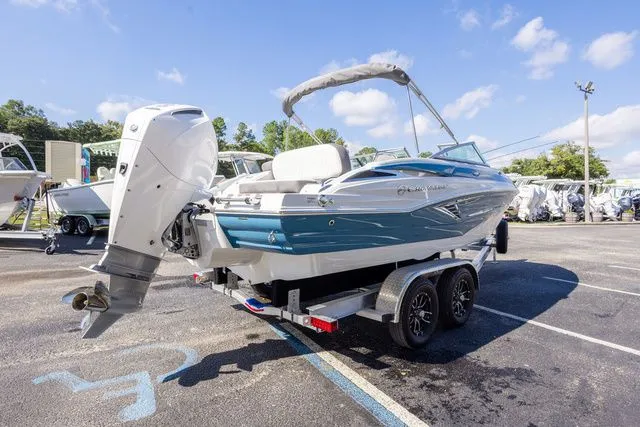 Slide: The Image of Crownline Boats E220 XS 2024 - 4