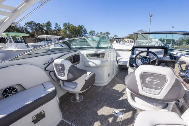 Slide: The Image of Crownline Boats Eclipse E240 XS 2026 - 16