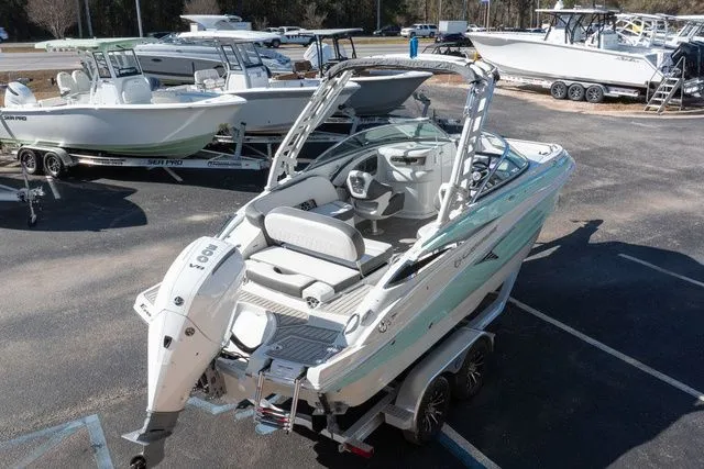 Slide: The Image of Crownline Boats Eclipse E240 XS 2026 - 35