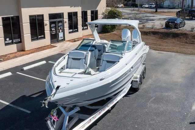 Slide: The Image of Crownline Boats 318 XSS 2026 - 46