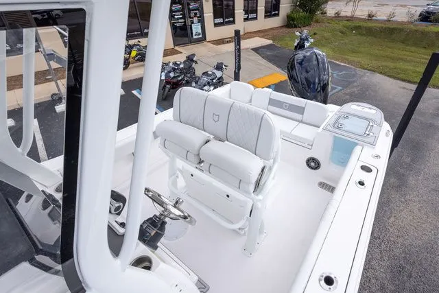 Slide: The Image of Sea Fox 248 Commander 2026 - 20