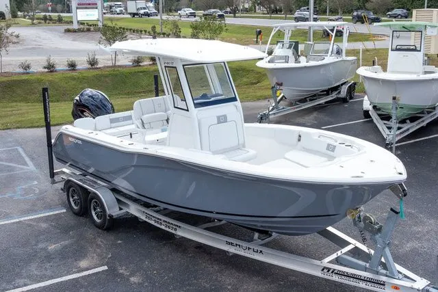 Slide: The Image of Sea Fox 248 Commander 2026 - 30