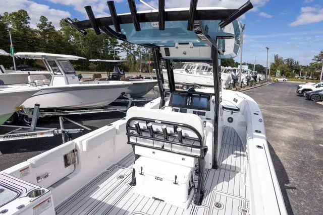 Slide: The Image of Sea Fox 268 Commander 2026 - 13