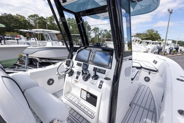 Slide: The Image of Sea Fox 268 Commander 2026 - 16