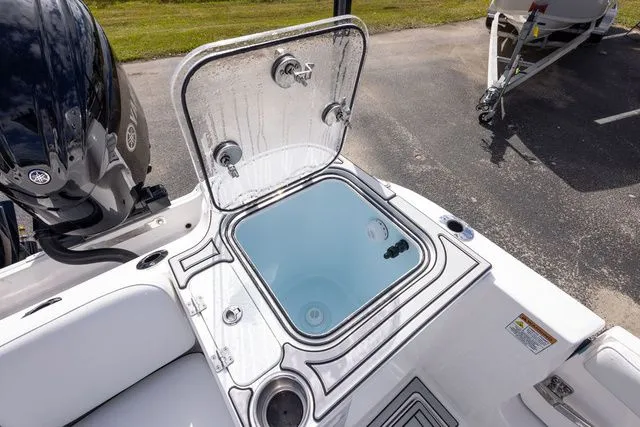 Slide: The Image of Sea Fox 268 Commander 2026 - 20