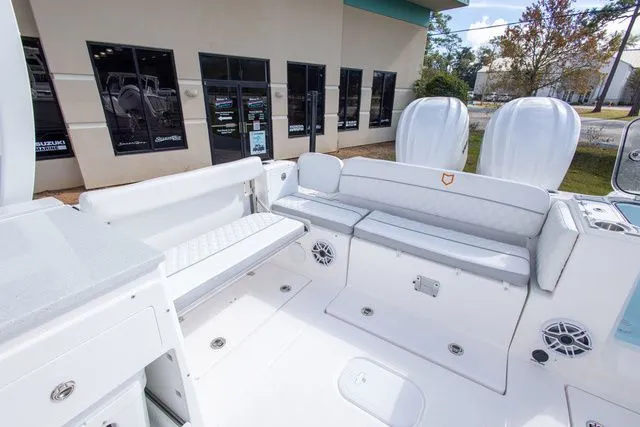 Slide: The Image of Sea Fox 288 Traveler 2026 - 19