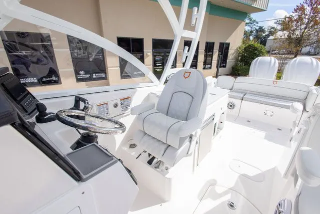 Slide: The Image of Sea Fox 288 Traveler 2026 - 24