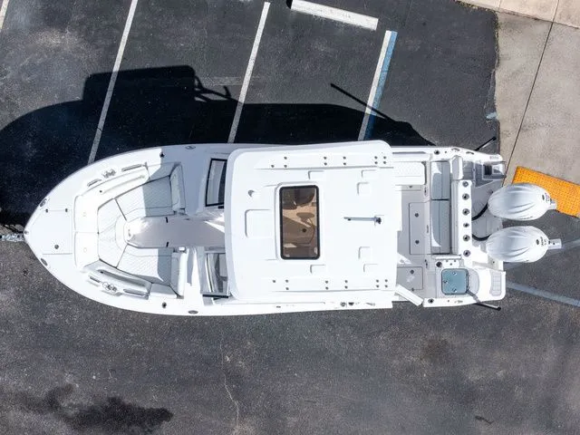 Slide: The Image of Sea Fox 288 Traveler 2026 - 31