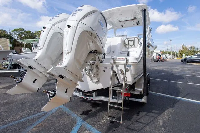 Slide: The Image of Sea Fox 288 Traveler 2026 - 5