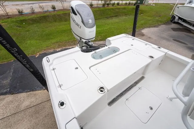 Slide: The Image of Sea Pro 250 Bay 2026 - 13