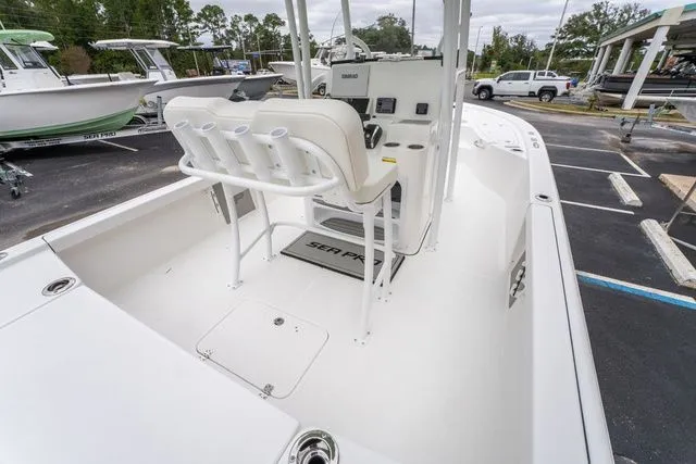 Slide: The Image of Sea Pro 250 Bay 2026 - 14