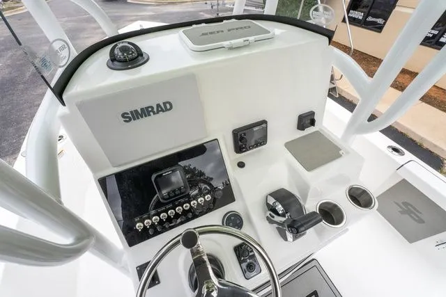 Slide: The Image of Sea Pro 250 Bay 2026 - 21