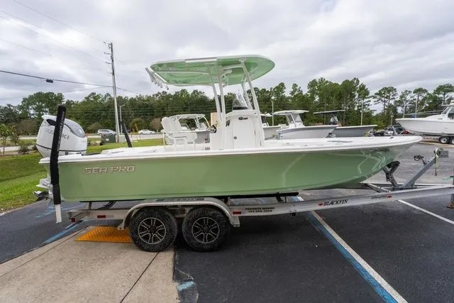 Slide: The Image of Sea Pro 250 Bay 2026 - 6