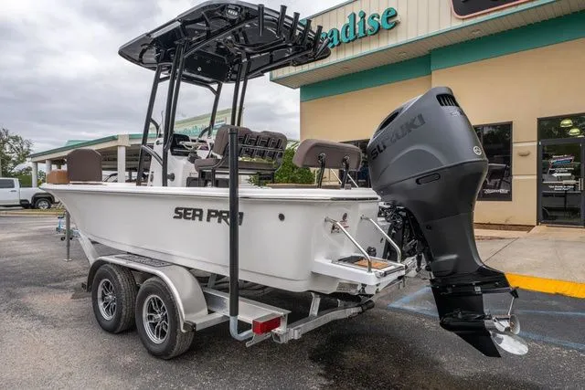 Slide: The Image of Sea Pro 230 Bay 2026 - 3