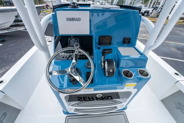 Slide: The Image of Sea Pro 250 Bay 2026 - 17