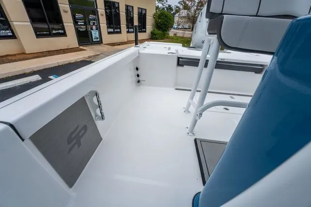 Slide: The Image of Sea Pro 250 Bay 2026 - 24