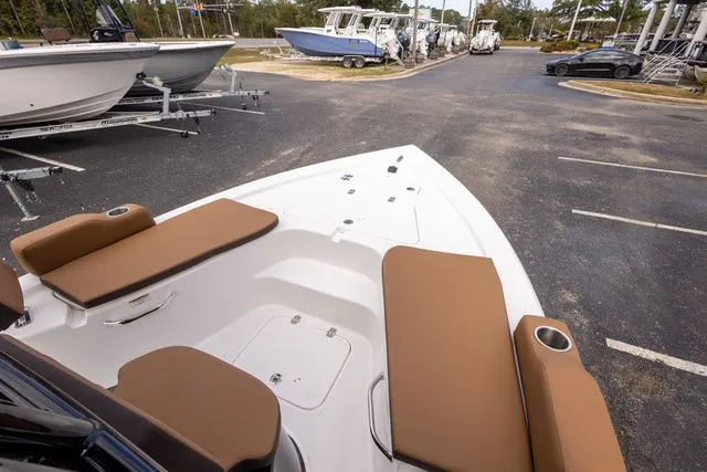 Slide: The Image of Sea Pro 210 Bay 2026 - 14
