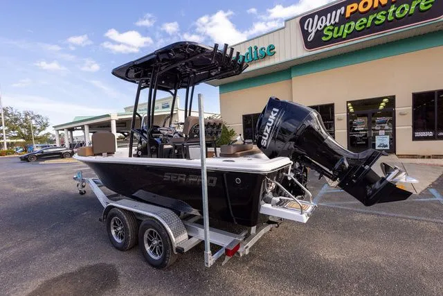 Slide: The Image of Sea Pro 210 Bay 2026 - 6