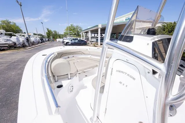 Slide: The Image of Sportsman Heritage 211 Center Console 2021 - 15