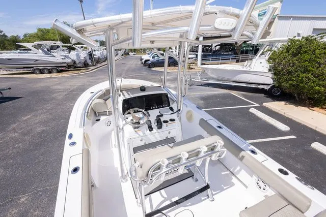 Slide: The Image of Sportsman Heritage 211 Center Console 2021 - 8