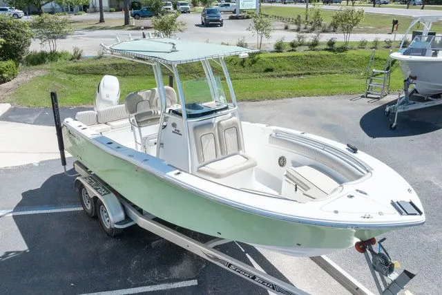 Slide: The Image of Sea Fox 246 Commander 2016 - 25