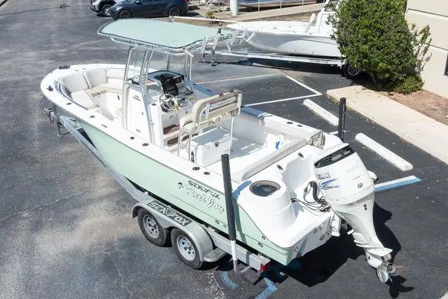 Slide: The Image of Sea Fox 246 Commander 2016 - 29