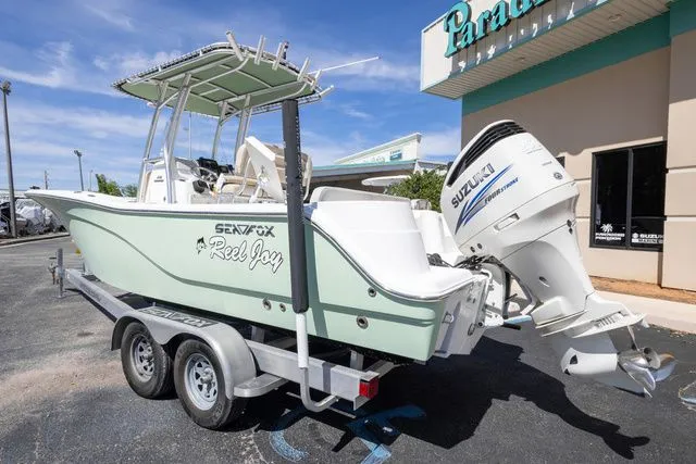 Slide: The Image of Sea Fox 246 Commander 2016 - 6
