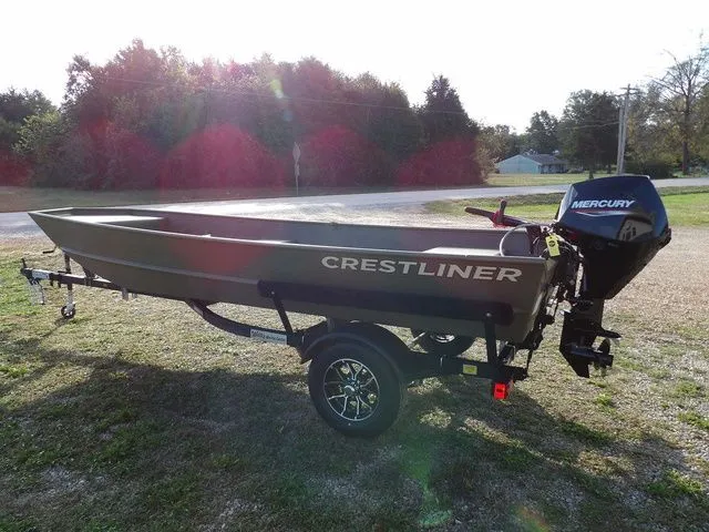 Slide: The Image of Crestliner 1648M CR Jon 2026 - 6