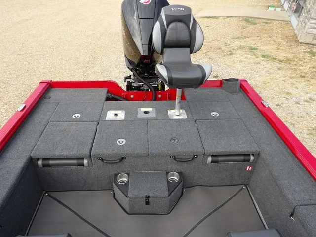 Slide: The Image of Lund 2075 Pro-V Bass XS 2025 - 12