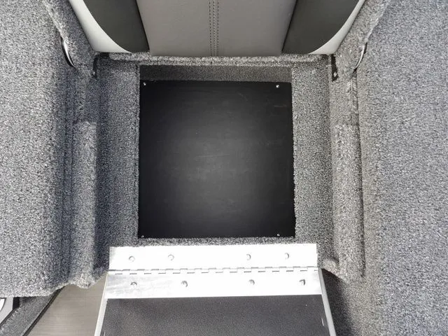 Slide: The Image of Lund 2075 Pro-V Bass XS 2025 - 18