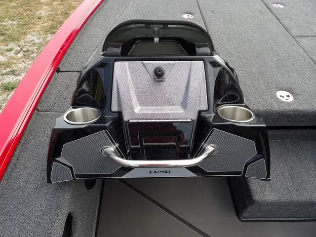 Slide: The Image of Lund 2075 Pro-V Bass XS 2025 - 32