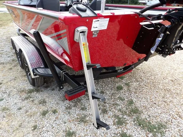Slide: The Image of Lund 2075 Pro-V Bass XS 2025 - 65