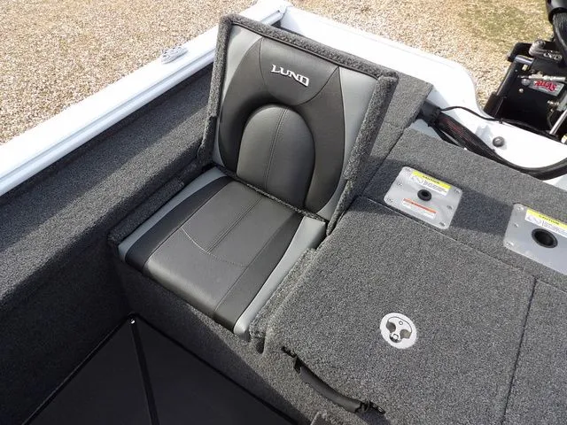 Slide: The Image of Lund 2075 Pro-V Bass XS 2026 - 16