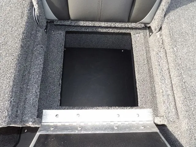 Slide: The Image of Lund 2075 Pro-V Bass XS 2026 - 22