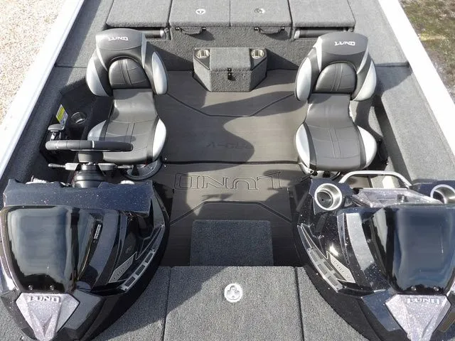 Slide: The Image of Lund 2075 Pro-V Bass XS 2026 - 24