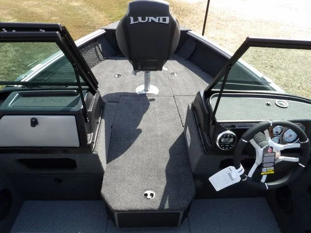 Slide: The Image of Lund 1875 Impact XS Sport 2026 - 36