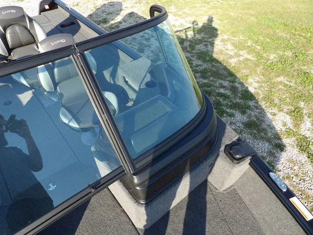 Slide: The Image of Lund 1775 Impact XS Sport 2026 - 38